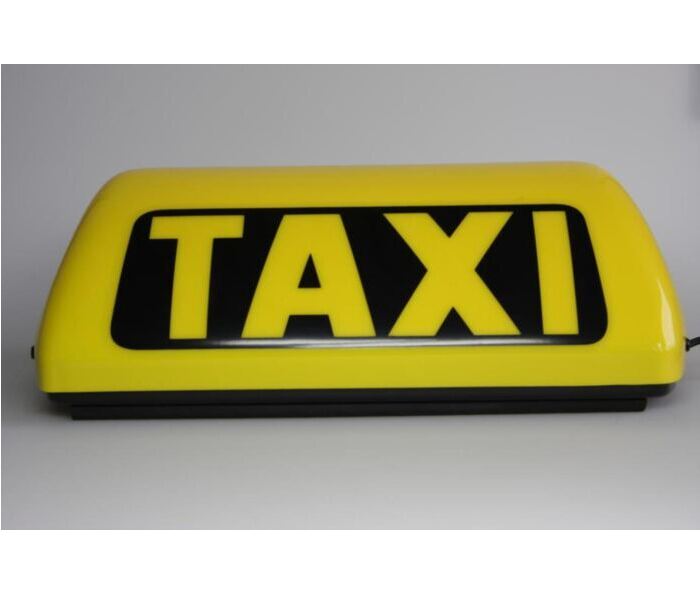 Taxileuchte mit Magnethalter aerodynamisch 300x125x100mm inkl. Anschlusskabel